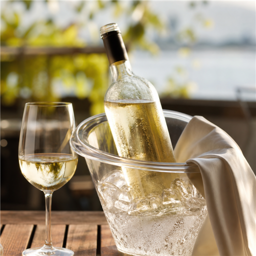 Les meilleures applications et outils pour choisir, rafraîchir et suivre ses vins d’été - Image