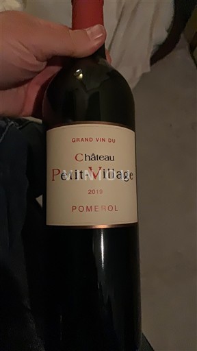 Bordeaux Pomerol Château Petit Village 2019