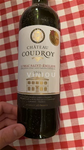 Bordéus Lussac-Saint-Émilion Château Coudroy 2016