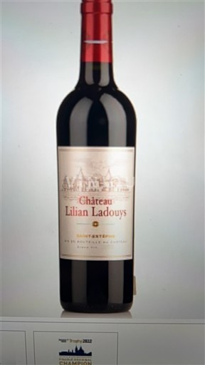 Bordeaux Saint-Estèphe château Lilian Ladouys 2014