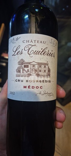 Bordeaux Médoc Château Les Tuileries 2012