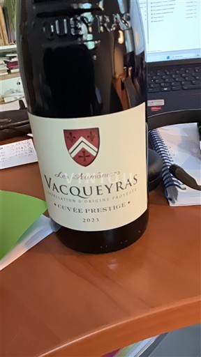 Thung lũng Rhône Vacqueyras Les Aumôniers Prestige 2023
