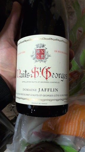 Borgoña Nuits-Saint-Georges Domaine Jafflin 2022