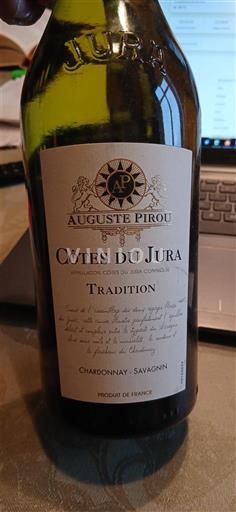 Jura Côtes du Jura Auguste Pirou Tradition Senza annata
