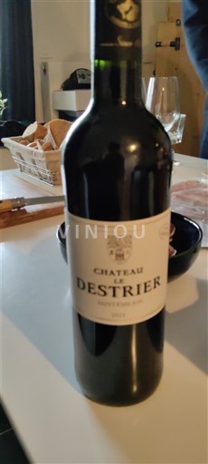 Bordeaux Saint-Émilion Château le destrier 2022