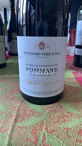Borgoña Pommard Bouchard Père & Fils 2015