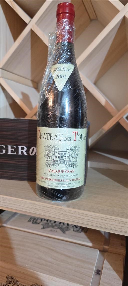 Vallée du Rhône Vacqueyras Chateau des Tours 2001