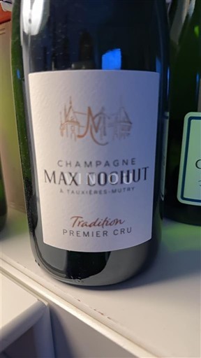 Šampanja Šampanjec Max Cochut Tradition Neleten.