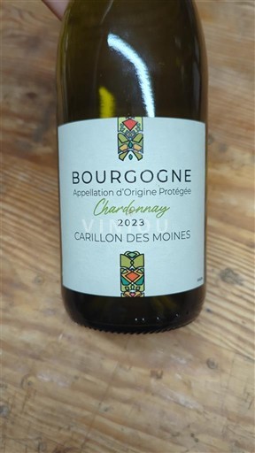 Burgundy Carillon Des Moines Chardonnay 2023