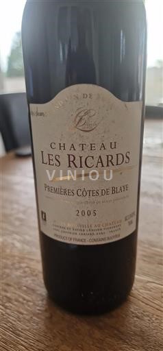 Vin Rouge sec Les Ricards 2005 France Bordeaux AOC