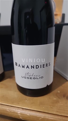 Lugina e Ronës Châteauneuf-du-Pape Stéphane Usseglio Les Amandiers 2023