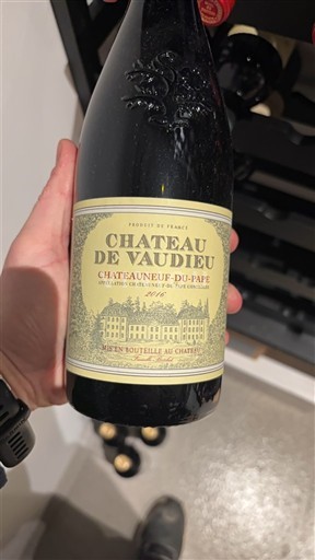 Lugina e Ronës Châteauneuf-du-Pape Château Vaudieu 2016