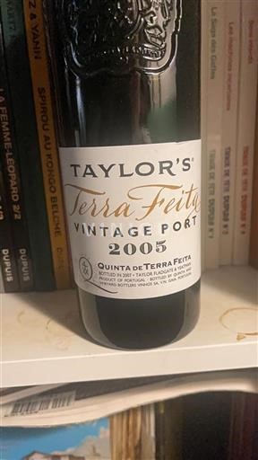 Bồ Đào Nha Porto Taylor's Terra Feita 2005