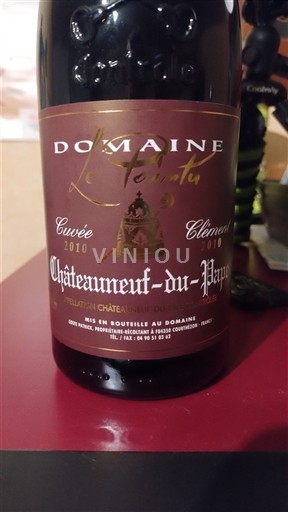 Rhône Valley Châteauneuf-du-Pape Domaine Le Pointu Clément 2010