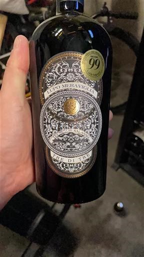 Apulien Lupo Meraviglia Tre di tre 2022