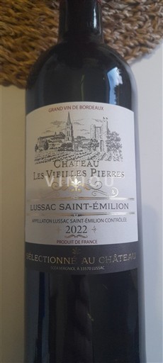 Viner Rouge sec Château Les Vieilles Pierres 2022 Frankrike Bordeaux Lussac-saint-émilion AOC