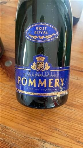 Samppanja Pommery Brut Royal Ei vuosikertaa