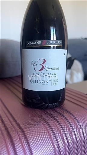 Thung lũng sông Loire Chinon Domaine Jourdan Les 3 Quartiers 2017