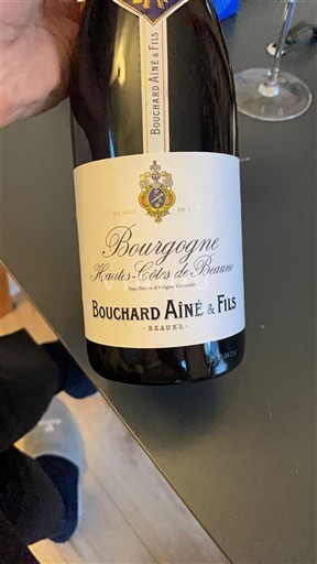 Burgundsko Hautes Côtes de Beaune Bouchard Aîné & Fils 2023