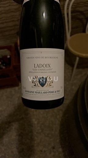 Burgundy Ladoix Domaine Maillard Père & Fils Les Chaillots 2022