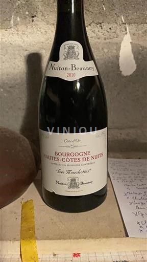 Burgundy Hautes Côtes de Nuits Nuitonbeaunoy Les Mouchottes 2010