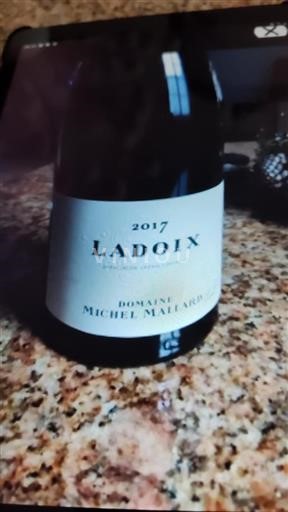 Vin Rouge sec Michel Mallard 2017 France Bourgogne Ladoix AOC