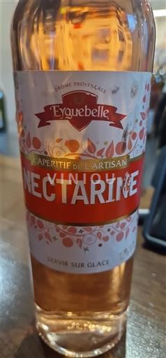 Provence Määrittelemätön Eyguebelle Nectarine Ei vuosikertaa