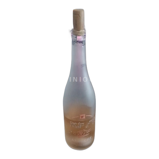 Alpit ja Rhônen maat Ardèche Vignerons Ardéchois d'une Nuit Ei vuosikertaa