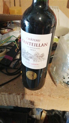 Bordeaux Haut-Médoc Cru Bourgeois Château Hanteillan 2011