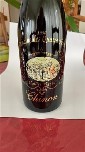 Údolí Loiry Chinon Domaine Des Quatre Vents Vieilles Vignes 1996