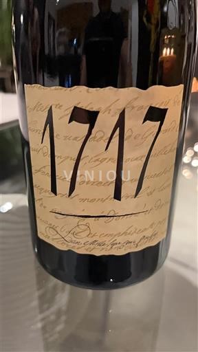 Rhônen laakso Vacqueyras Arnoux & Fils 1717 2022