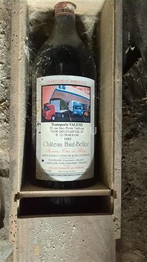 Bordeaux Ikke specificeret Château Haut-Belloc 1985