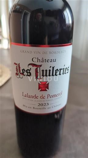 Burdeos Lalande-de-Pomerol Château Les Tuileries 2023