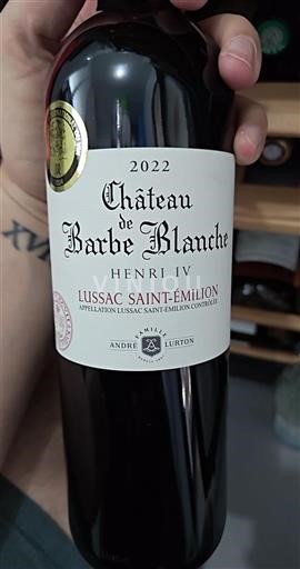 Burdeos Lussac-Saint-Émilion Château Barbe Blanche 2022