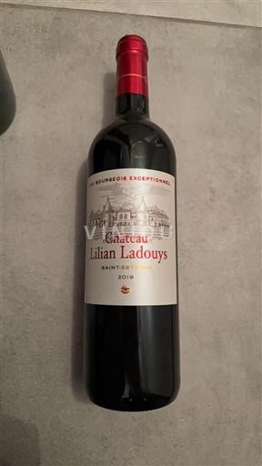 Burdeos Saint-Estèphe Cru Bourgeois Exceptionnel Château Lilian Ladouys 2019