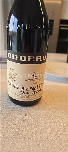 Piemont Barolo Oddero Bouteille à Charleney 2017