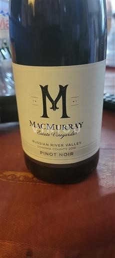 Kalifornialaiset AVA:t Russian River Valleyn viinialue MacMurray Estate Vineyards 2016