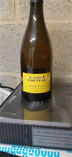 Viner Blanc sec Les Trois Terroirs Domaine Cheveau 2017 Frankrike Burgund Pouilly-fuissé AOC
