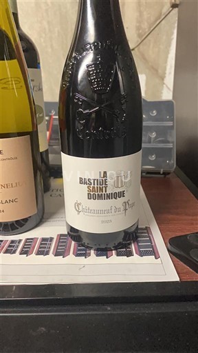 Údolí Rhôny Châteauneuf-du-Pape La Bastide Saint Dominique 2023