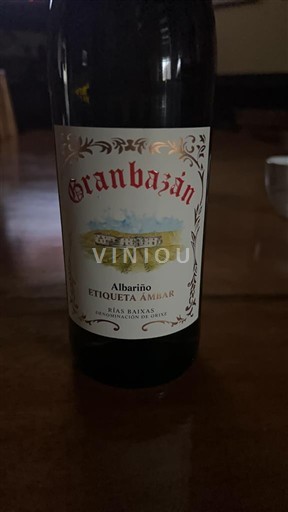 Вина Blanc sec Etiqueta Ámbar Granbazán 2023 Španija Galicija Rías Baiksas DO