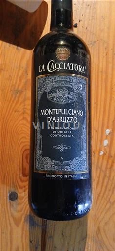 Abruzzes Montepulciano d'Abruzzo La Cacciatora Non Millésimé