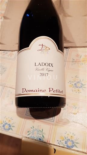 Bourgogne Ladoix Domaine Petitot Vieille Vigne 2017