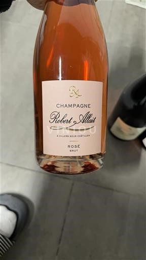 Champagne Sâm-panh Robert Allait Không niên vụ