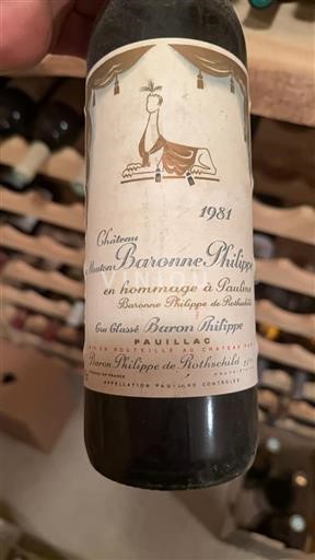 Bordeaux Pauillac Cru Classé Mouton Baronne Philippe en hommage %c3%a0 Pauline 1981