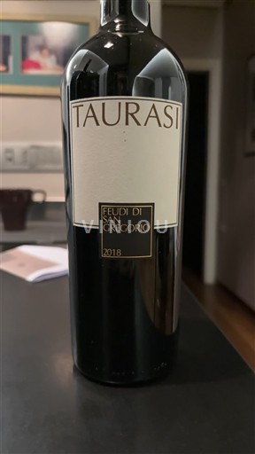 Campania Wines Taurasi Feudi di San Gregorio 2018