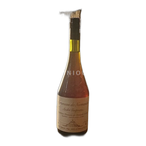 Vin Rouge sec André Guépratte Non millésimé France Normandie Pommeau de Normandie IGP