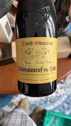 Rhônen laakso Châteauneuf-du-Pape David Givaudan Sélection Vieilles Vignes Ei vuosikertaa