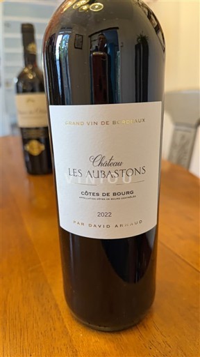 Burdeos Côtes-de-bourg Château Les Aubastons 2022