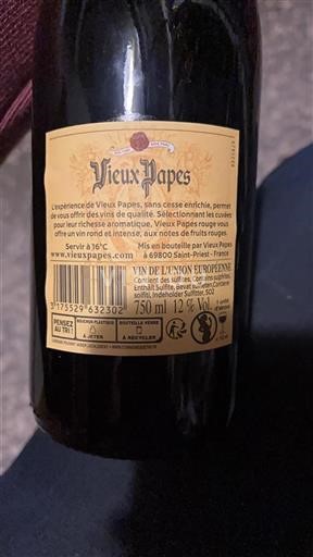 Vin Rouge sec Vieux Papes 2021 France Vallée du Rhône Châteauneuf-du-pape AOC
