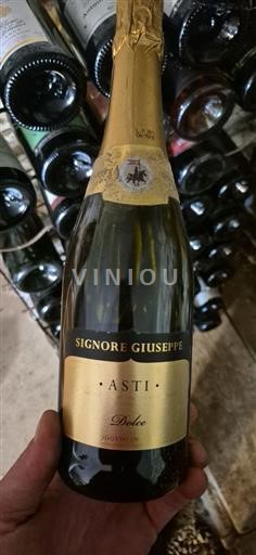 Piedmont Wines Asti Signore Giuseppe Dolce Non-Vintage